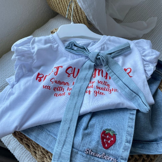 Дънкова пола-панталон и тениска