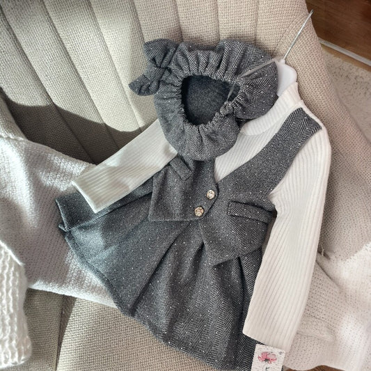 Очарователна детска рокличка с шапка - сива