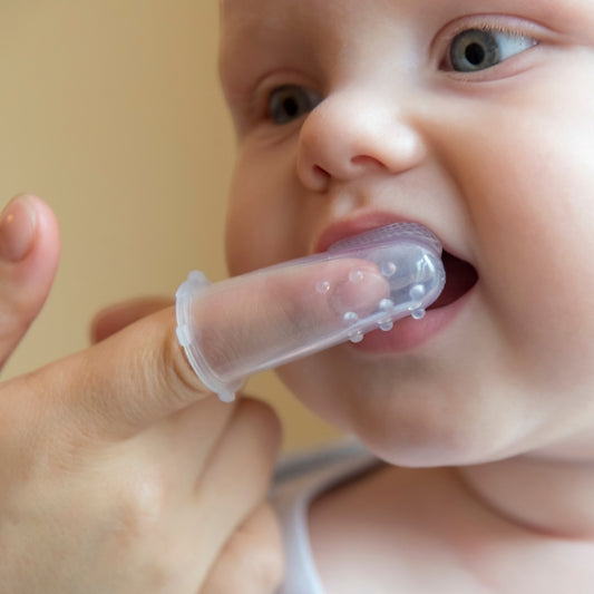 Силиконова четка за зъби за пръст