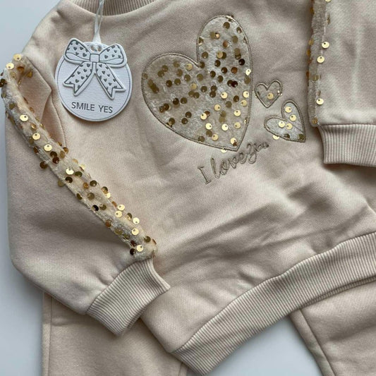 Ново! Ватиран комплект с пайети