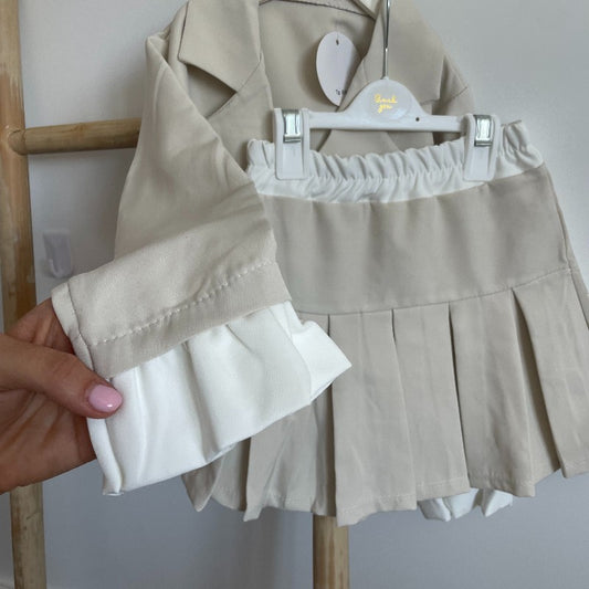 Детски комплект сако с пола за момичета