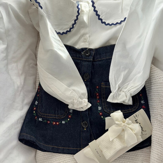 Стилен комплект с дънкова пола и риза