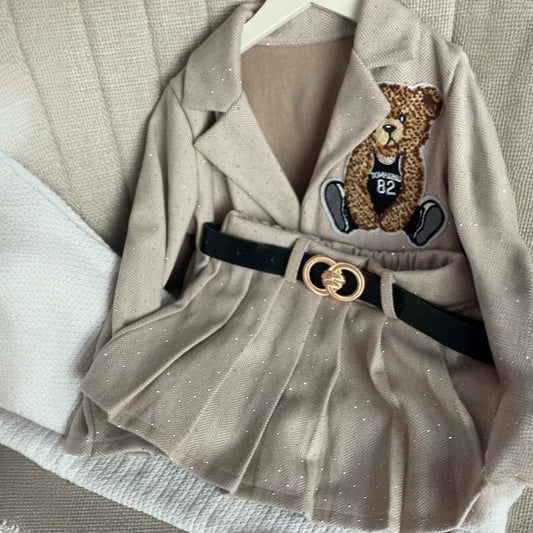 Детски бежов комплект – сако + пола